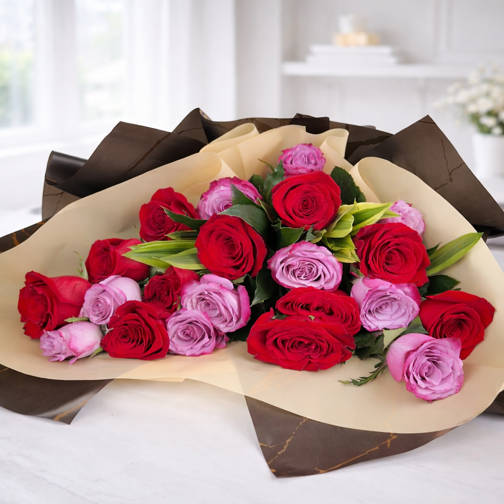 Elegant red & pink roses bouquet luxury wrapping arrangement