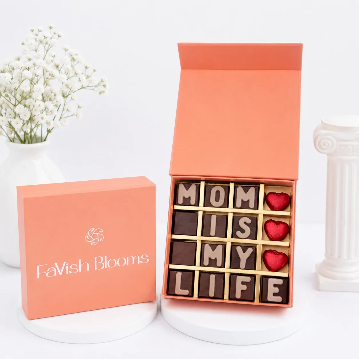 Mom Is My Life chocolate gift box by FaVish Blooms